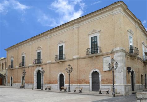 troia italia|The italian village of Troia, Foggia in Apulia, Italy .